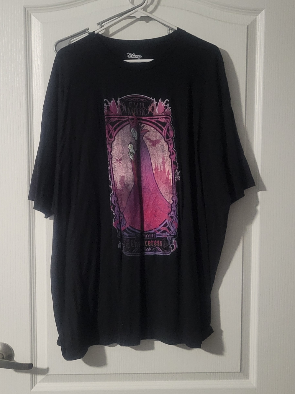 Maleficent Disney Black Short-Sleeve Tee with Pink-Purple Villain Graphic